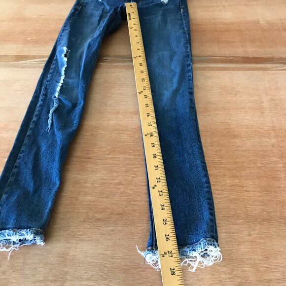 Rag & Bone Skinny Jeans Women 26 Blue Low Rise Distressed Raw Hem Medium Wash - Picture 7 of 13